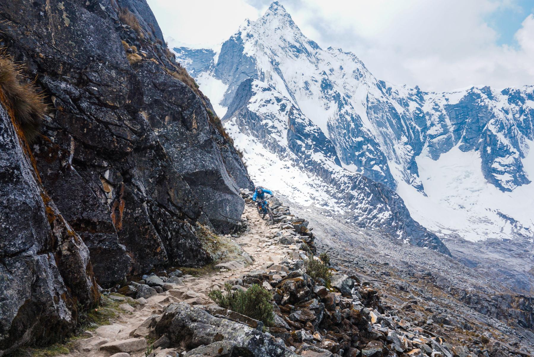 Geografi dan Letak Cordillera Blanca