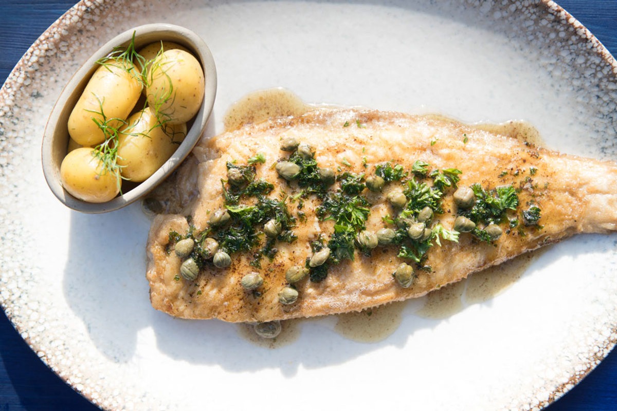 Sole Meunière: Perfecting the French Classic with Butter and Lemon