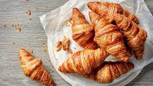 Croissant: Keistimewaan Roti Puff yang Menggugah Selera