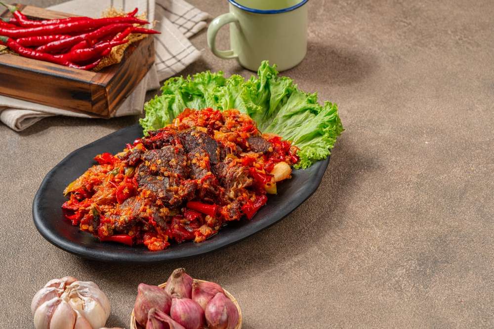 dendeng-balado-hidangan-pedas-yang-menggugah 