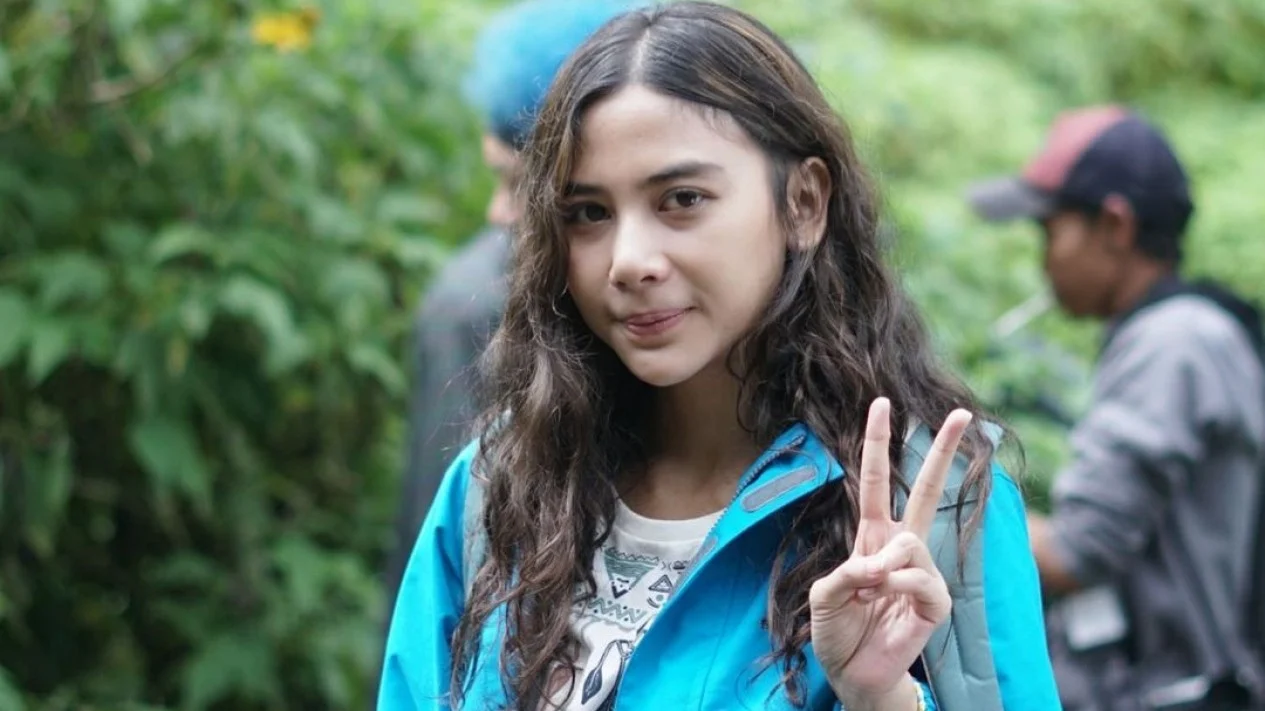 Adinda Thomas: Perempuan Inspiratif di Dunia Hiburan Indonesia