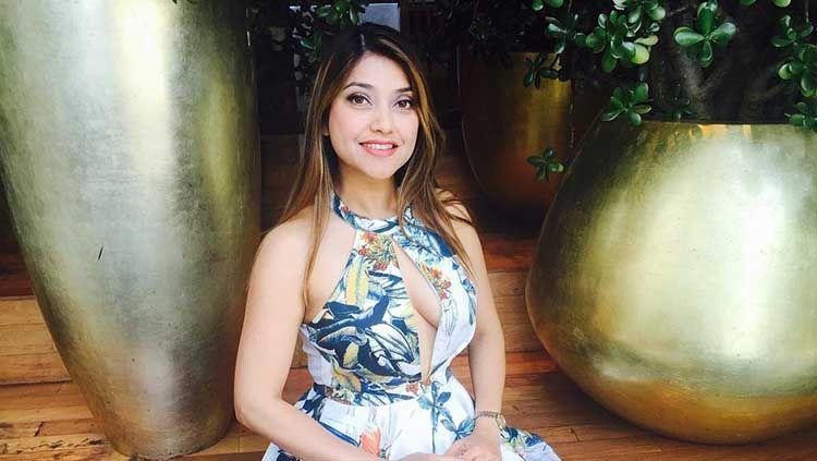 Sarah Azhari: Lebih dari Sekadar Artis, Inspirasi Perjuangan dan Transformasi