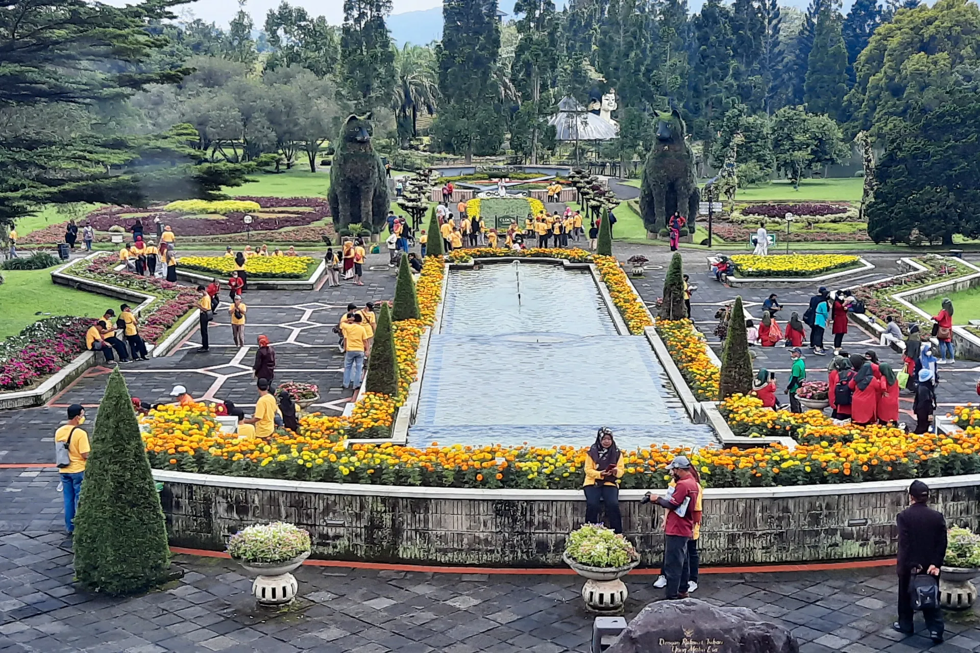 Taman Bunga Nusantara